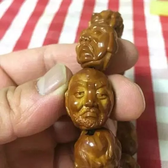 尴尬期丑哭，包浆后华丽逆袭的文玩手串 文玩天下 第9张