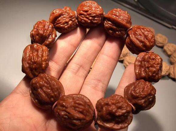 “暴跌的文玩”还能东山再起么？ “暴跌的文玩”还能东山再起么？ 文玩天下