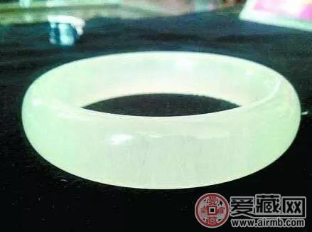 哪些玉不养人呢? 哪些玉不养人呢?