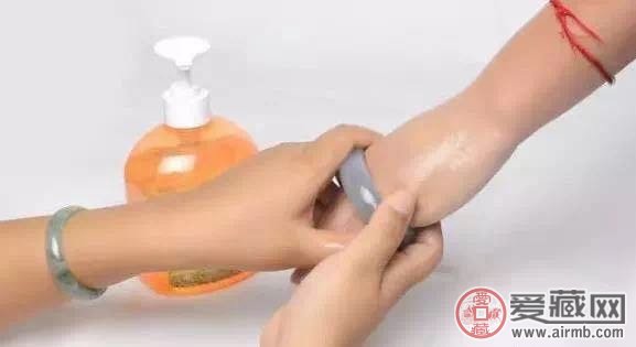 翡翠戒指手镯如何测量?手镯如何佩戴? 翡翠戒指手镯如何测量?手镯如何佩戴?