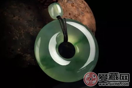 几招简单鉴定翡翠的小技巧,一学就会 几招简单鉴定翡翠的小技巧,一学就会