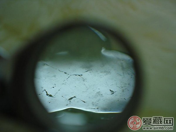 翡翠B货的鉴定特征 翡翠B货的鉴定特征