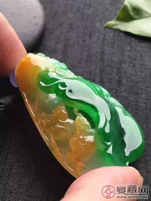 翡翠到底有多少种颜色? 翡翠到底有多少种颜色?
