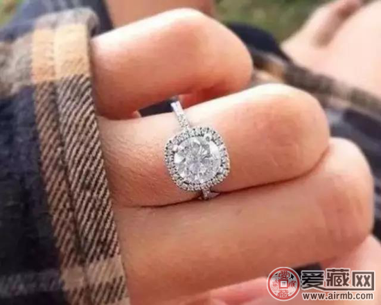 钻石怎么挑选才能高大上? 钻石怎么挑选才能高大上?