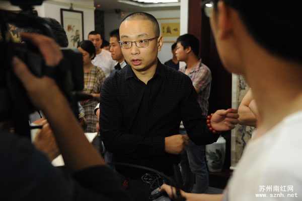 南红专业委员会副会长李栋谈南红投资收藏